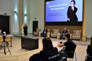 В ВГСПУ со студентами Волгоградской области встретилась первый заместитель председателя  комитета Госдумы Федерального Собрания РФ Яна Лантратова