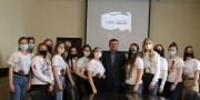 Ректор ВГСПУ Александр Коротков встретился с волонтерами Победы