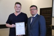 Ректор ВГСПУ Александр Коротков и полуфиналисты, финалисты и победители конкурса «Учитель будущего. Студенты» обсудили качество подготовки педагогов