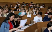 Студенты  и  преподаватели  ВГСПУ приняли  участие в акции «Диктант Победы», посвященной 74-й годовщине разгрома немецко-фашистских войск в Великой Отечественной войне