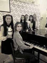 В ритме рождественской карусели