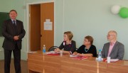 Проректор по учебной рабоете, профессор В.В. Зайцев приветствует участников заседания Проректор по учебной рабоете, профессор В.В. Зайцев приветствует участников заседания