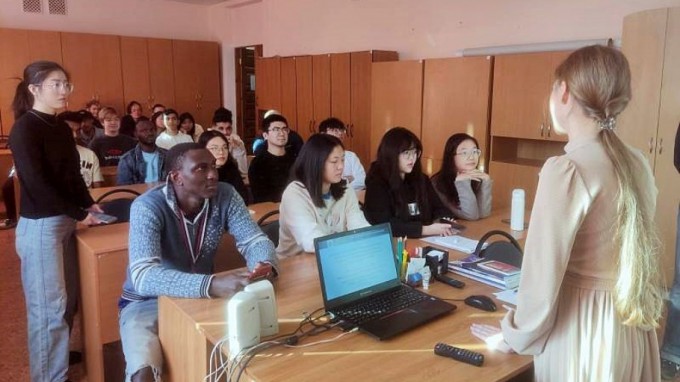 В институте международного образования прошел День открытых дверей для иностранных абитуриентов