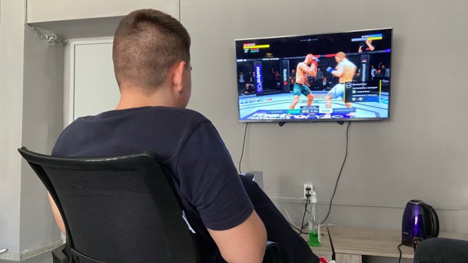 В ВГСПУ состоялся турнир по «UFC 3»