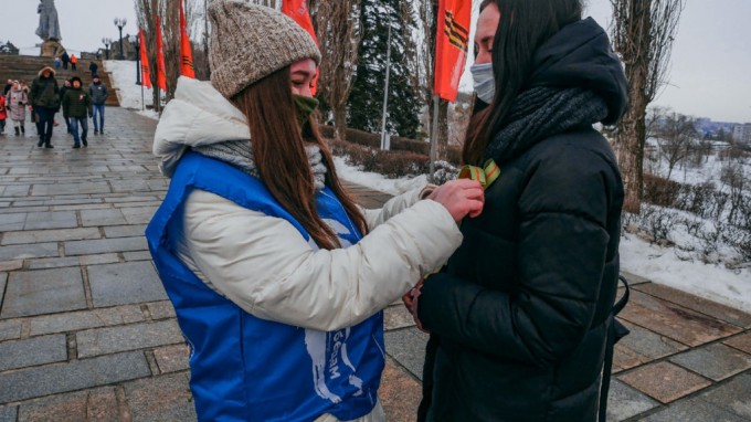 79-я годовщина Сталинградской Победы: в Волгограде чтут память защитников Отечества