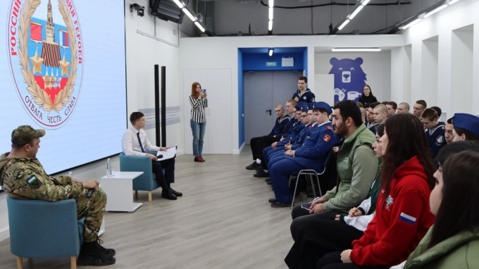 Студент ФИПО - организатор встречи в рамках Всероссийского проекта «Диалоги с Героями»