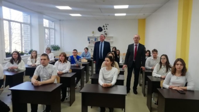 ВГСПУ продолжает сотрудничество с Новониколаевским муниципальным районом
