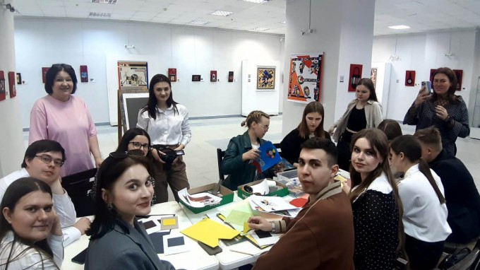 Для студентов и преподавателей факультета исторического и правового образования ВГСПУ началась стажировка в Государственном гуманитарно-технологическом университете