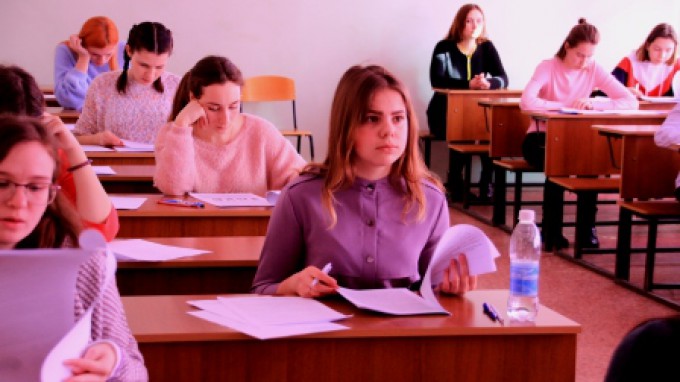 В ВГСПУ прошел очный заключительный этап Межвузовской олимпиады школьников «Первый успех» 