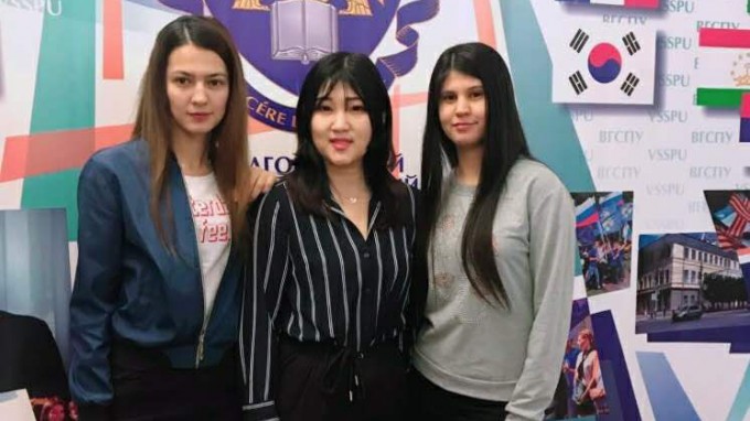 Студентки Института русского языка и словесности ВГСПУ - финалистки Олимпиады по русскому языку как иностранному