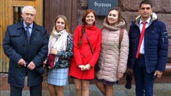 Студенты ВГСПУ приняли участие в торжественной церемонии закрытия Всероссийского конкурса «Учитель года России»
