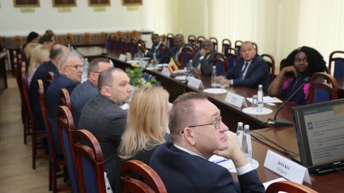 Делегация Уганды встретилась с представителями волгоградских вузов